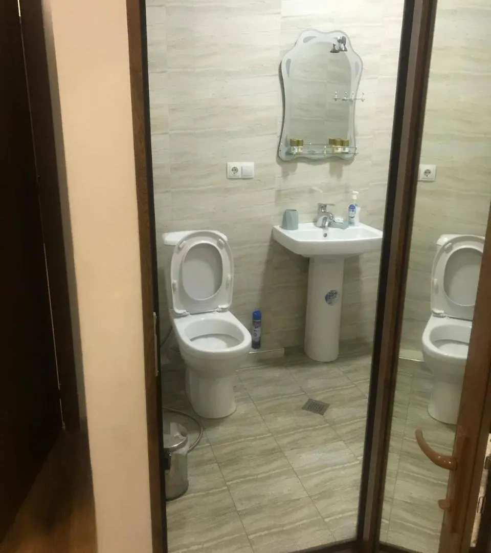 Apart Hotel Four Rooms Tiflis 0*,  Gürcistan